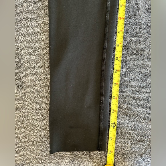 OFFLINE by Aerie Women's Black High Waist 7/8 Athletic Leggings, Size Medium - Picture 8 of 9
